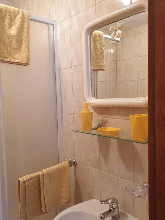 Lemon Tree Hotel Seget Donji Ngoại thất bức ảnh